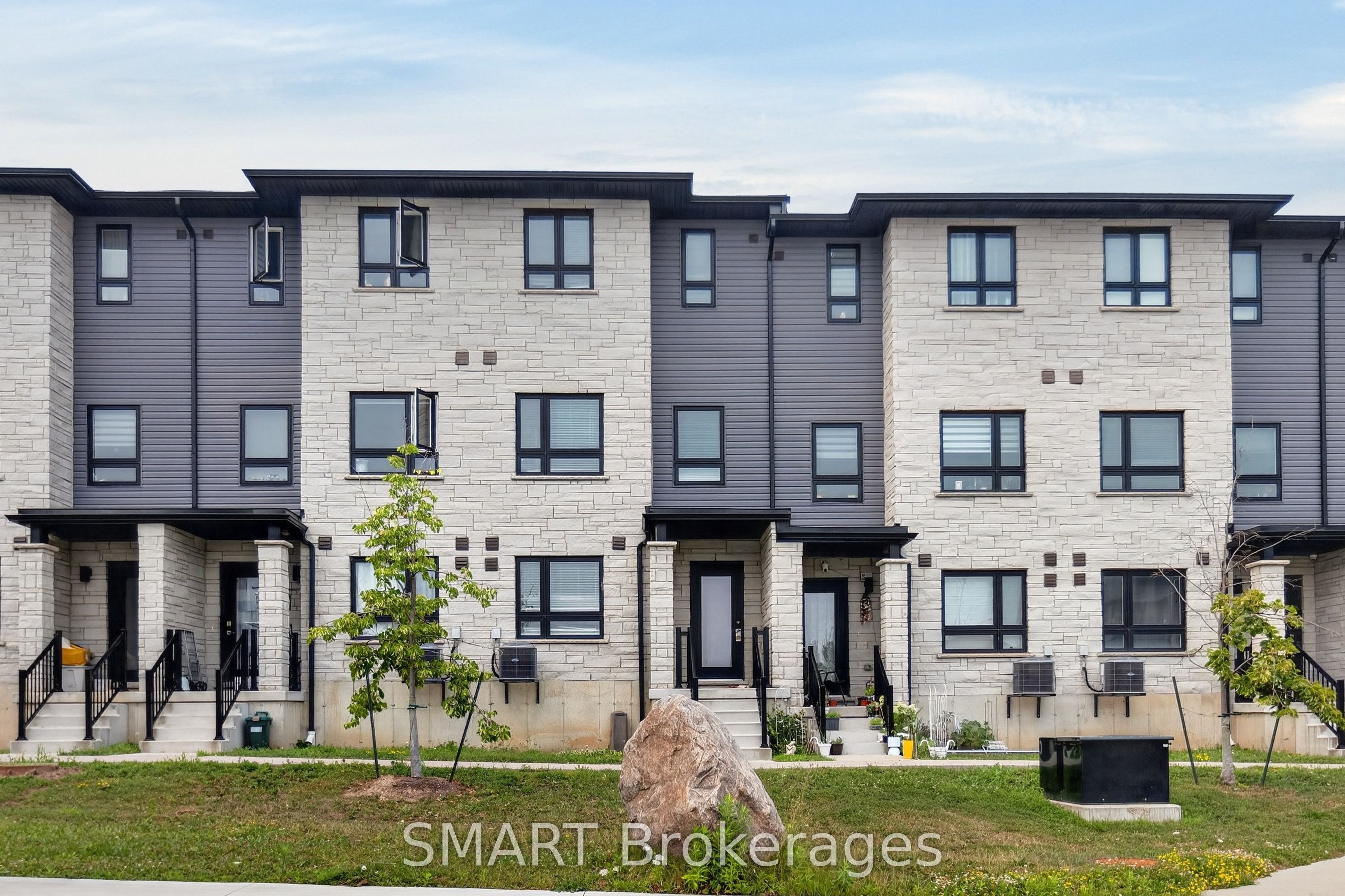 Unit 92 - 51 Sparrow Avenue, Cambridge 3