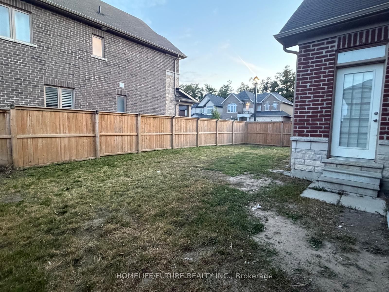 Unit Main & 2nd - 45 Pristine Trail, Cavan Monaghan 5