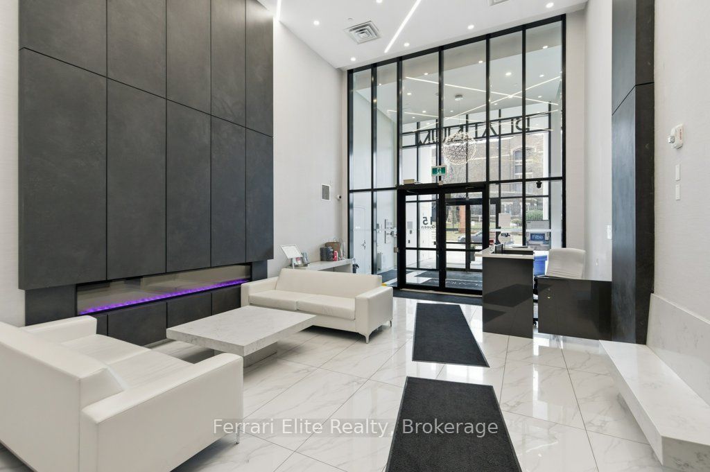Unit 1114 - 15 Queen Street S, Hamilton 3