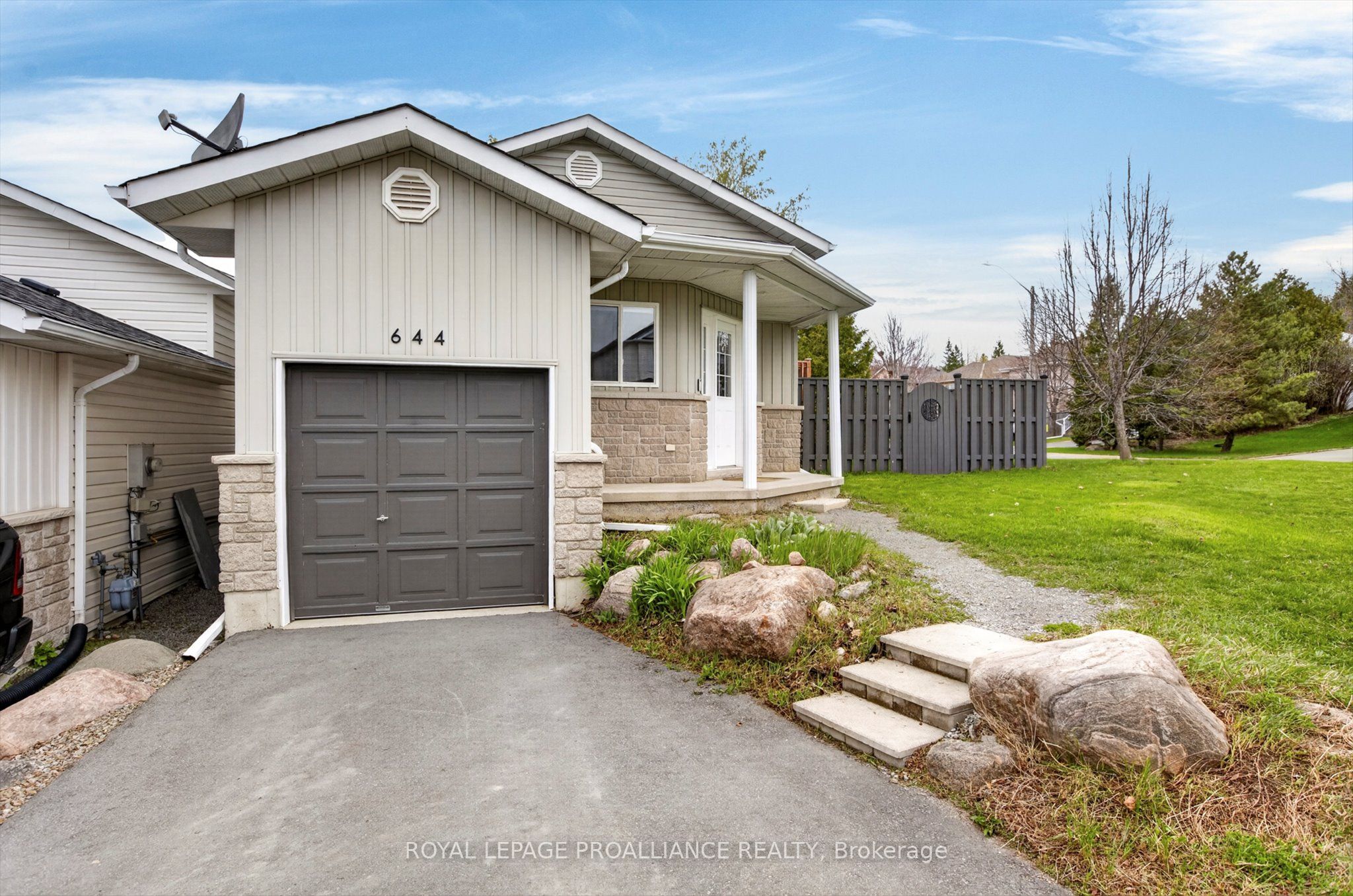 644 Trailview Drive, Peterborough 4