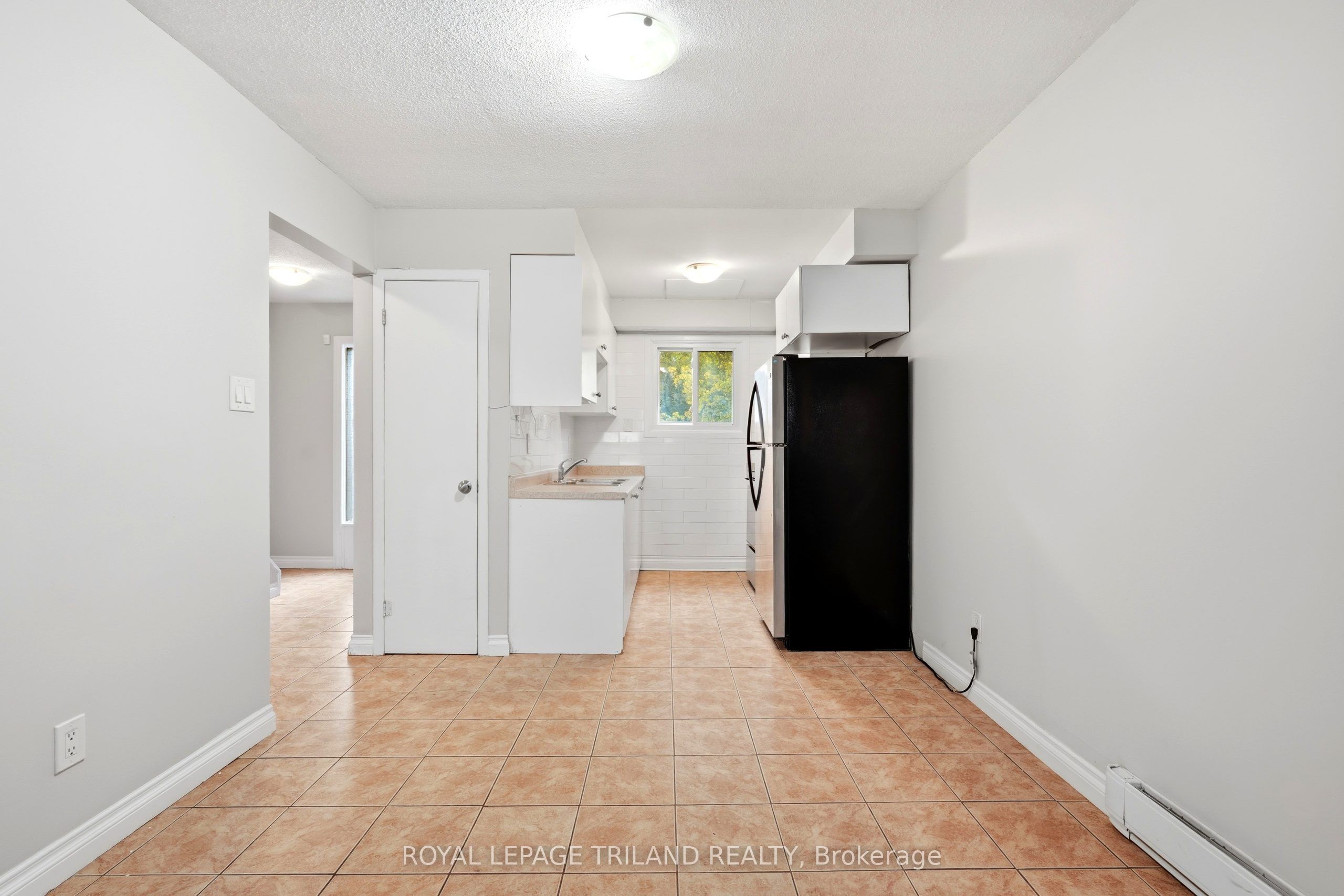 Unit 112 - 1600 Culver Drive, London 3
