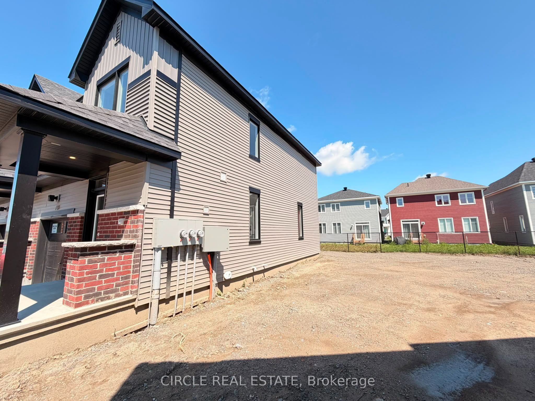 739 Haflinger Row, Stittsville-Goulbourn 2
