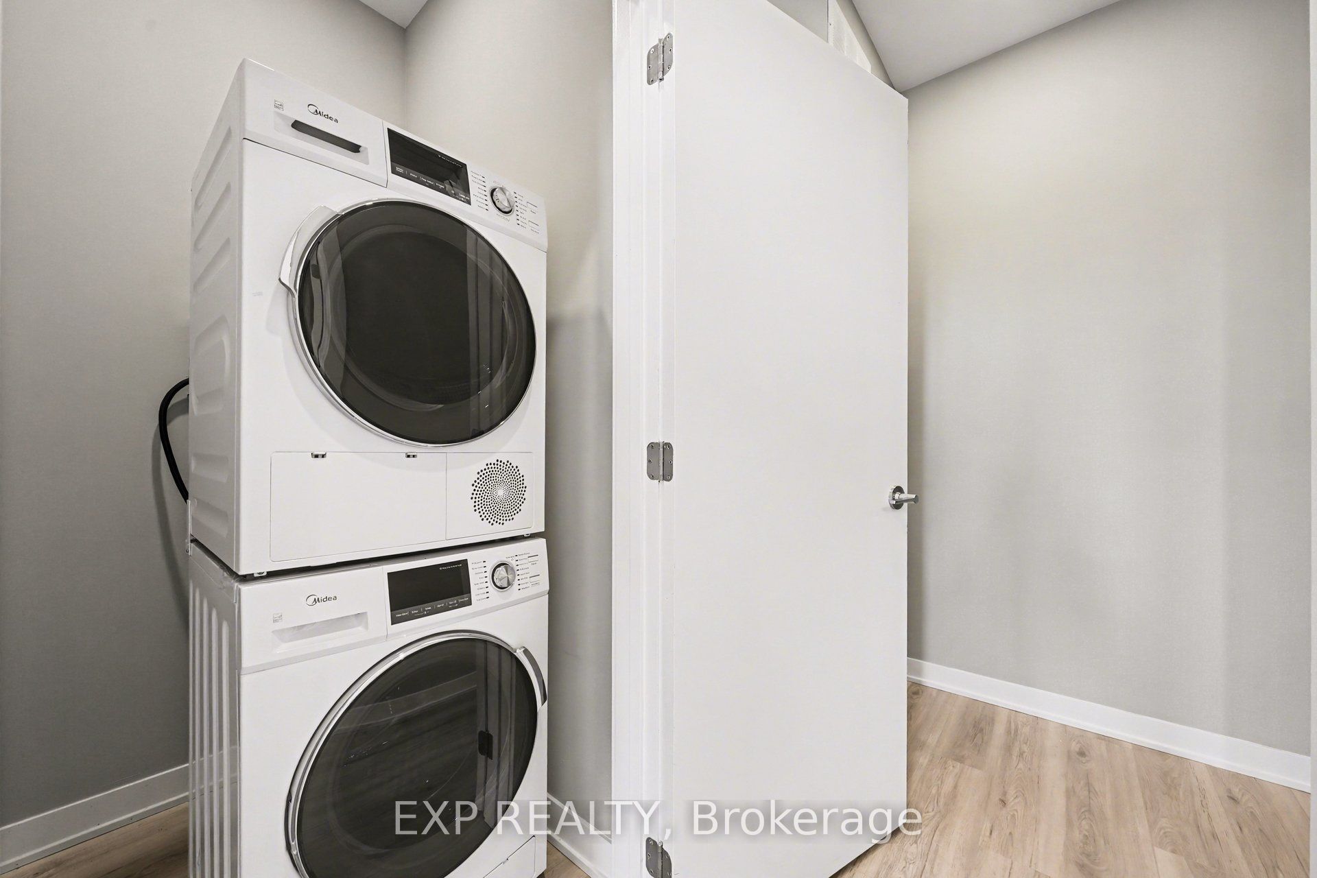 Unit A - 2383 Tenth Line Road, Cumberland 5
