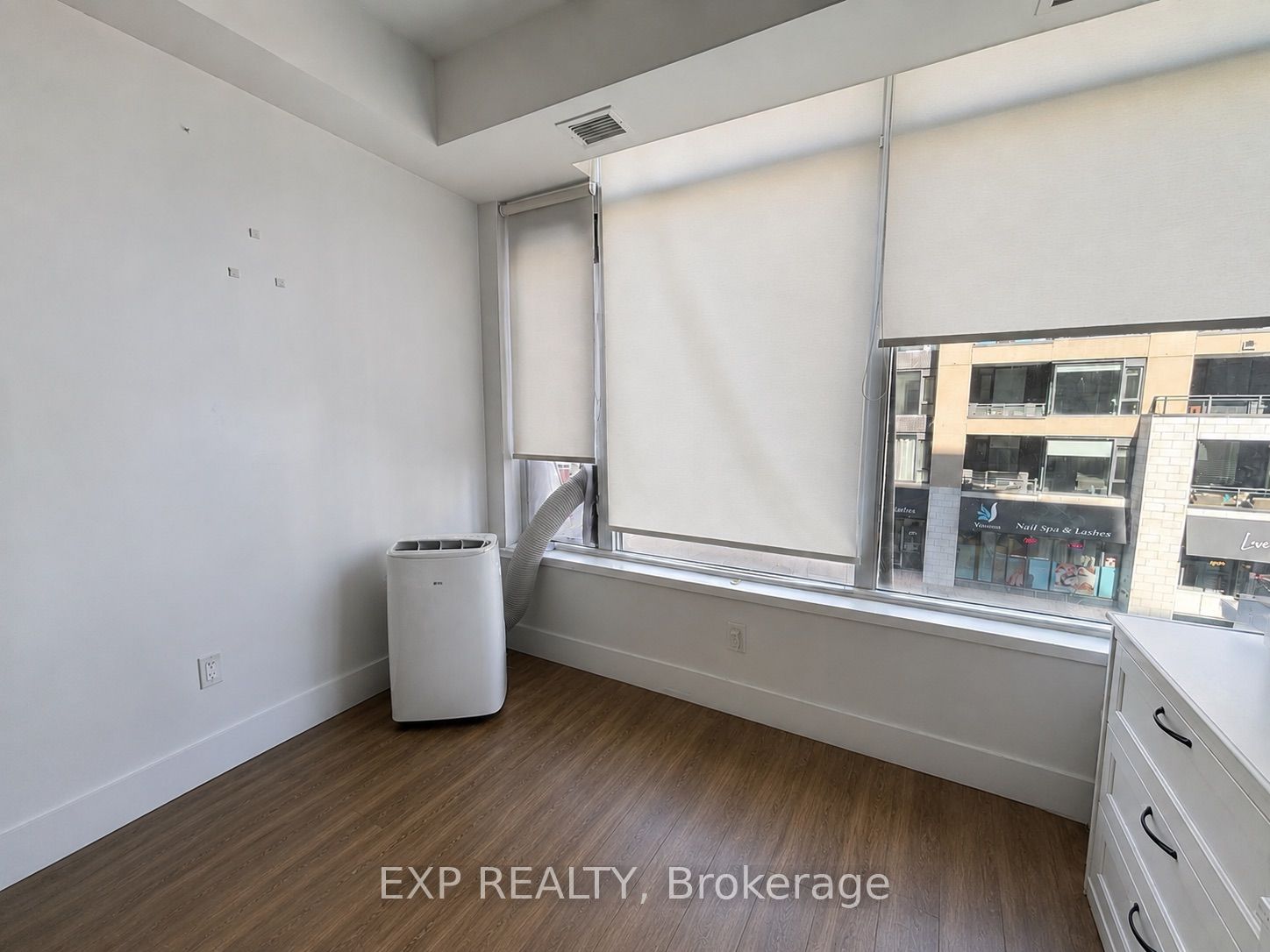 Unit 208 - 98 Richmond Road, Ottawa 4