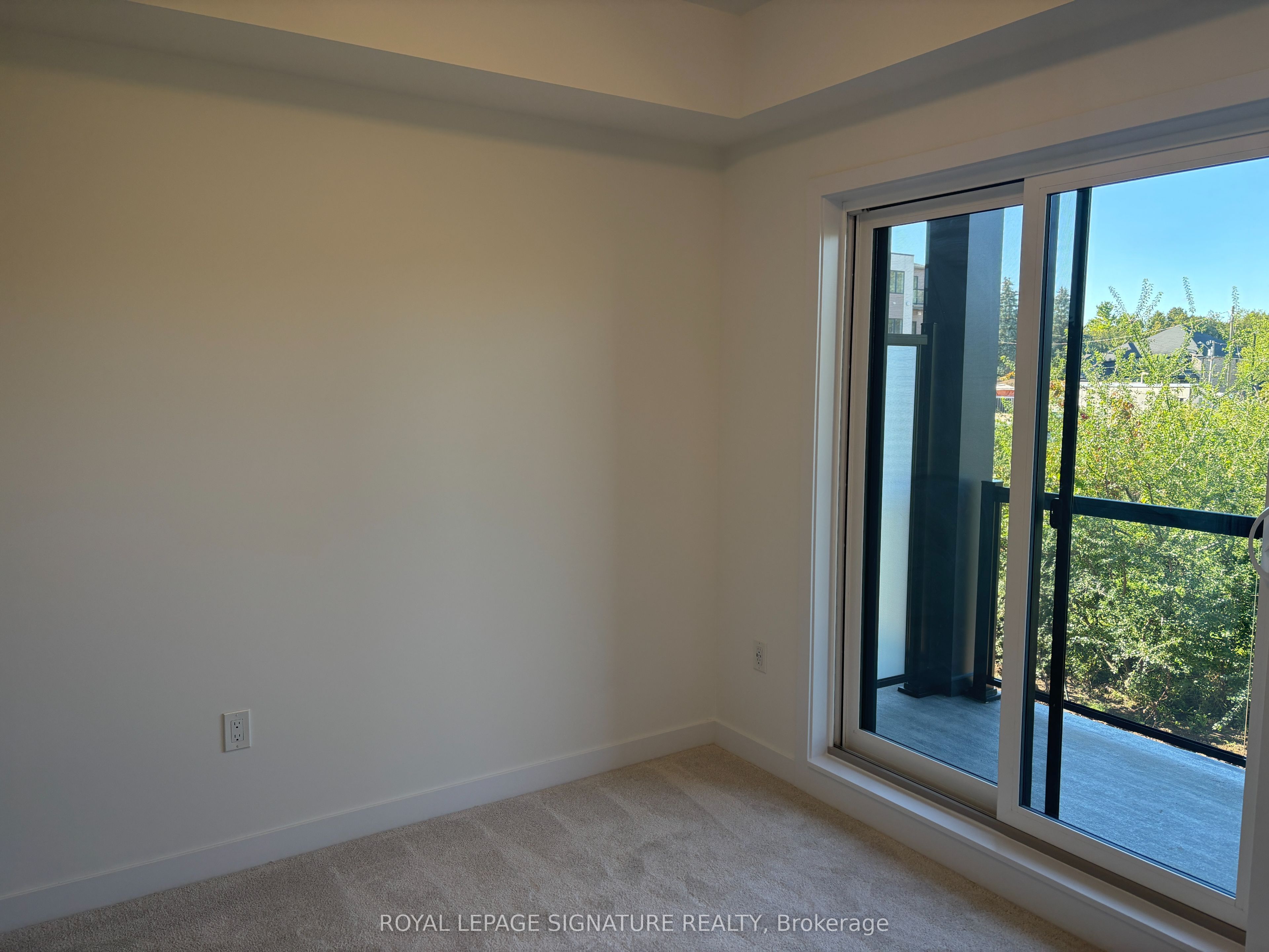 Unit 24 - 42 Lowes Road W, Guelph 4