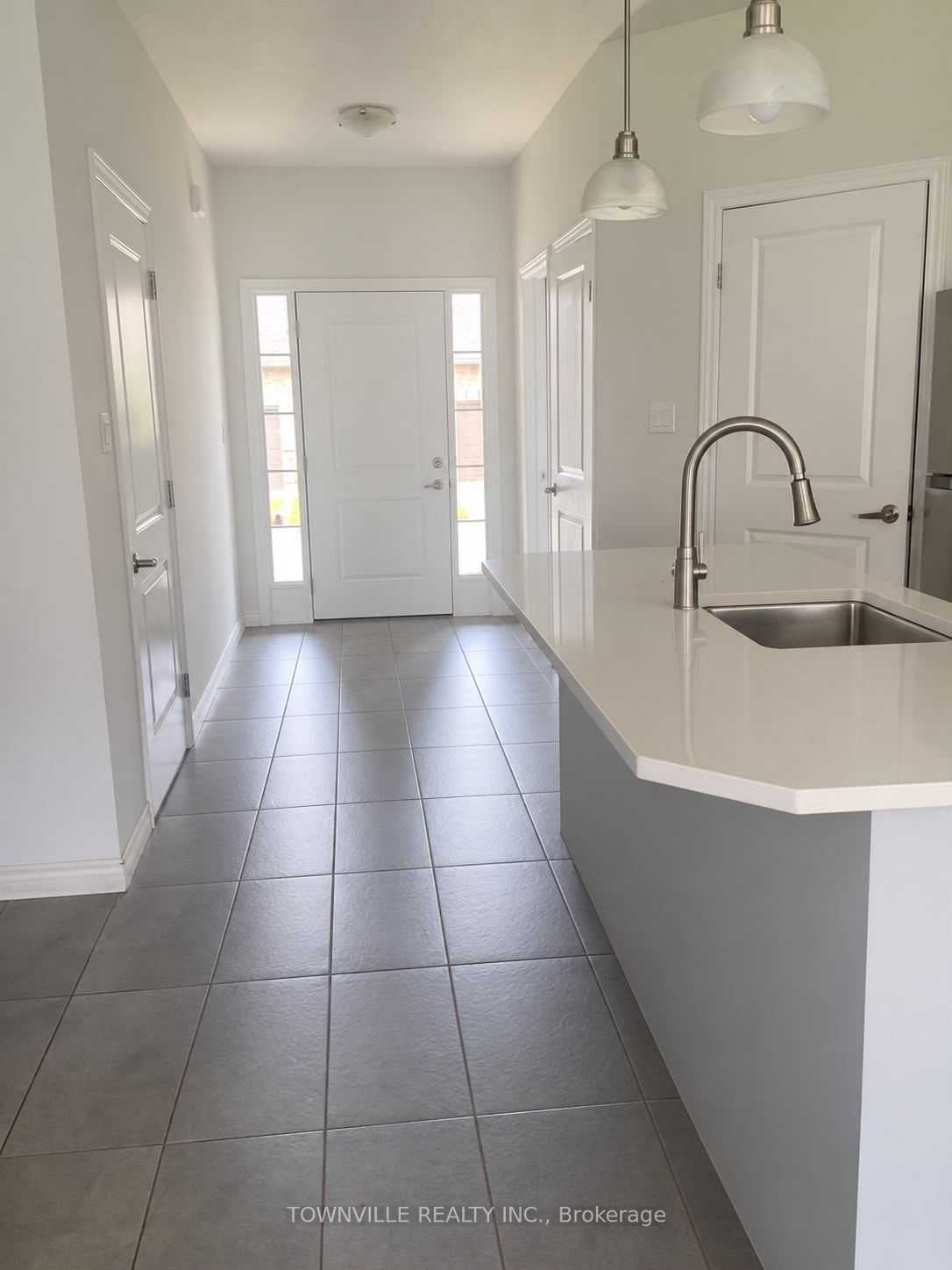 Unit 32 - 2910 Tokala Trail, London 2