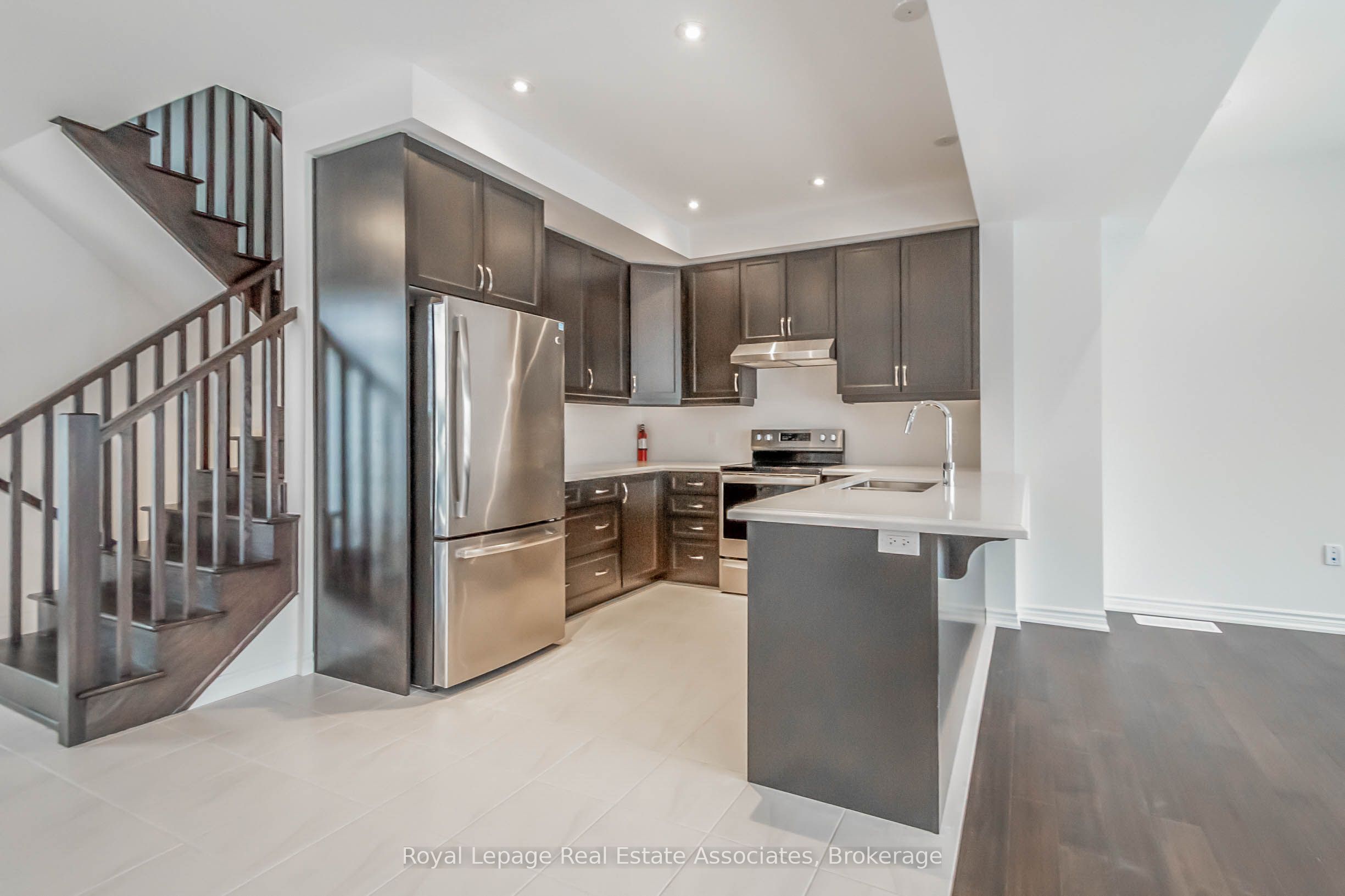 3981 Crown Street, Lincoln 5