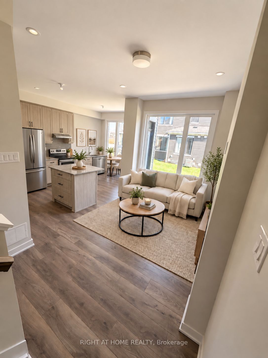 23 Sintaluta Walk, Stittsville-Goulbourn 2