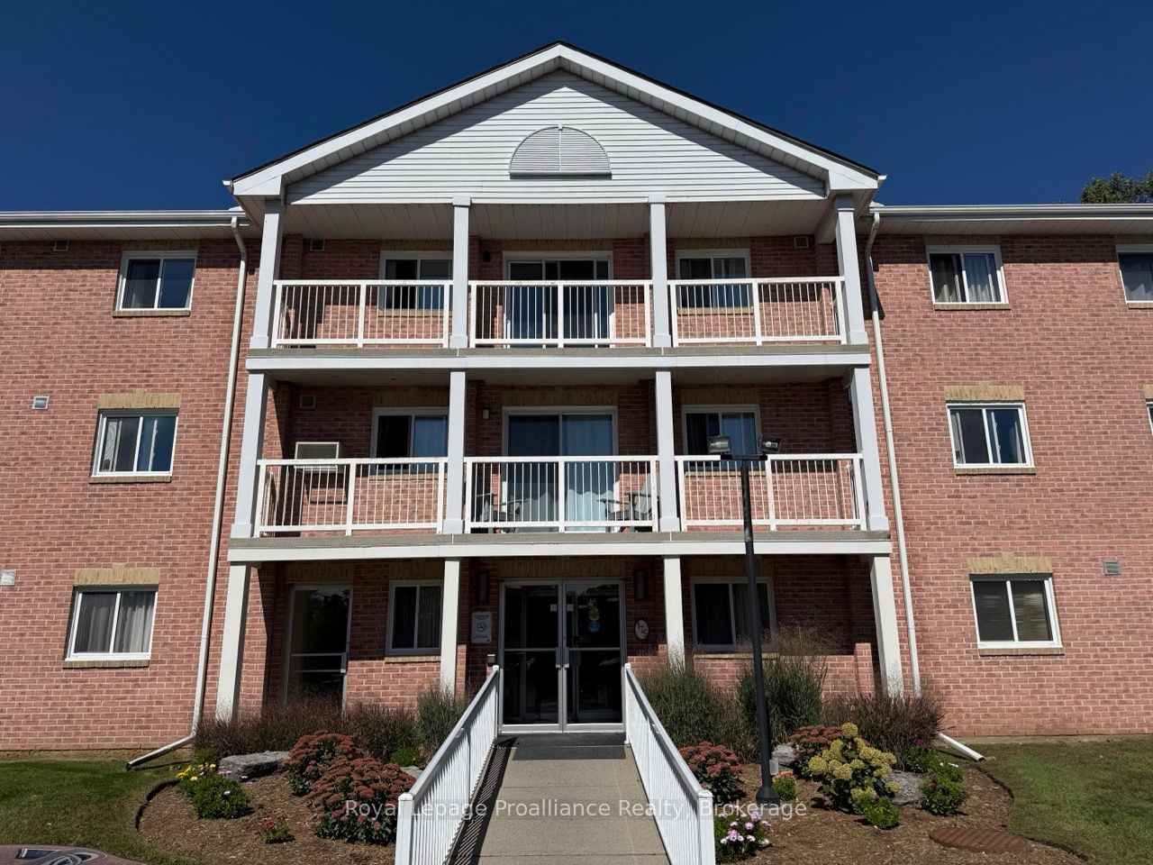 Unit 213 - 175 Haig Road, Belleville 2