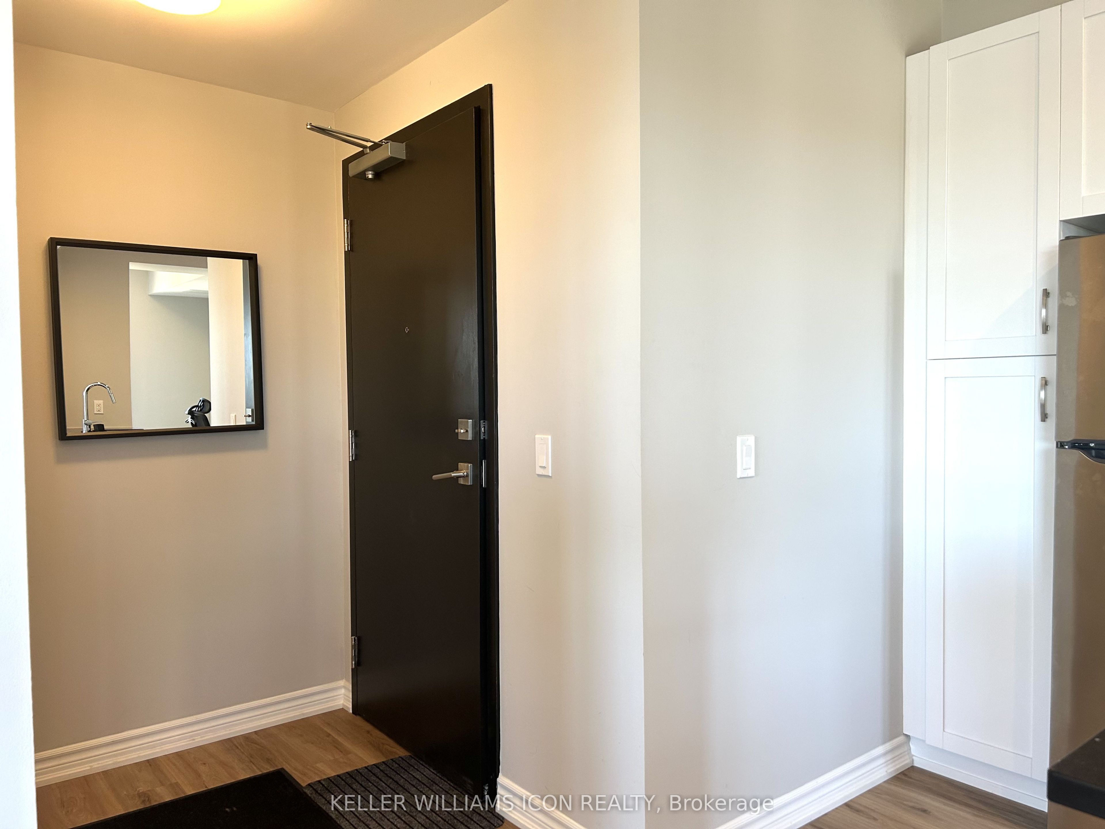 Unit 605 - 1350 Hemlock Road, Ottawa 2