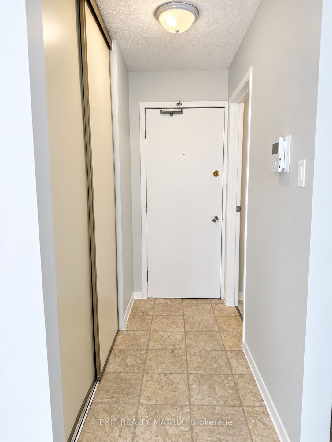 Unit 14 - 140 Laurier Street, Casselman 3
