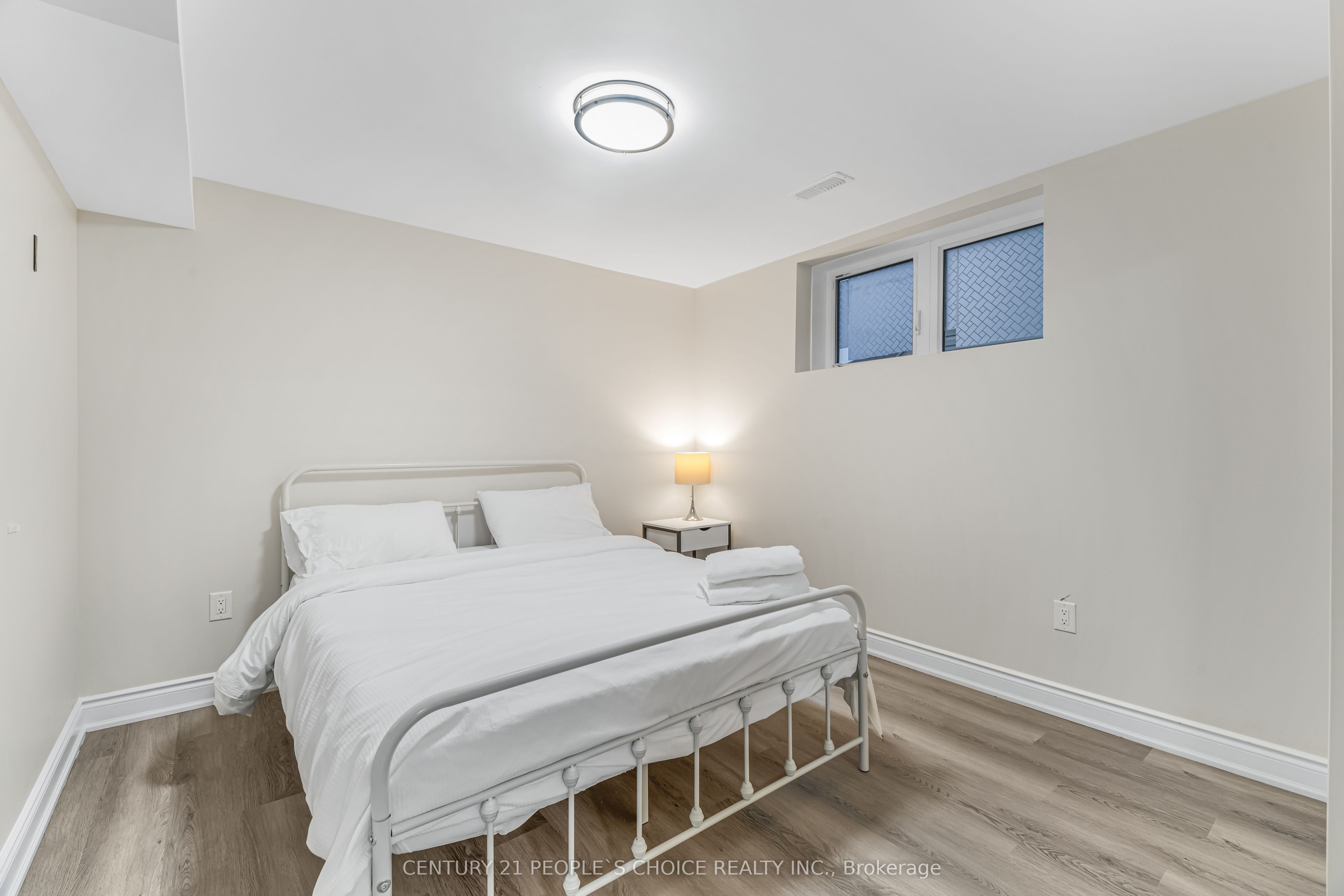 Unit Basement - 3 Sara Drive, Thorold 4
