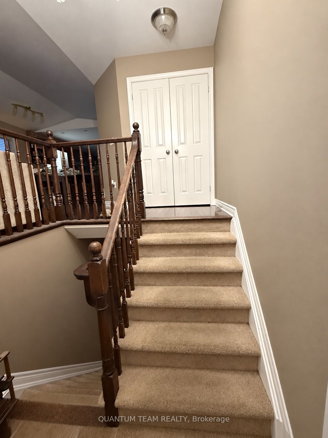 Unit upper - 6547 Mary Drive, Niagara Falls 3