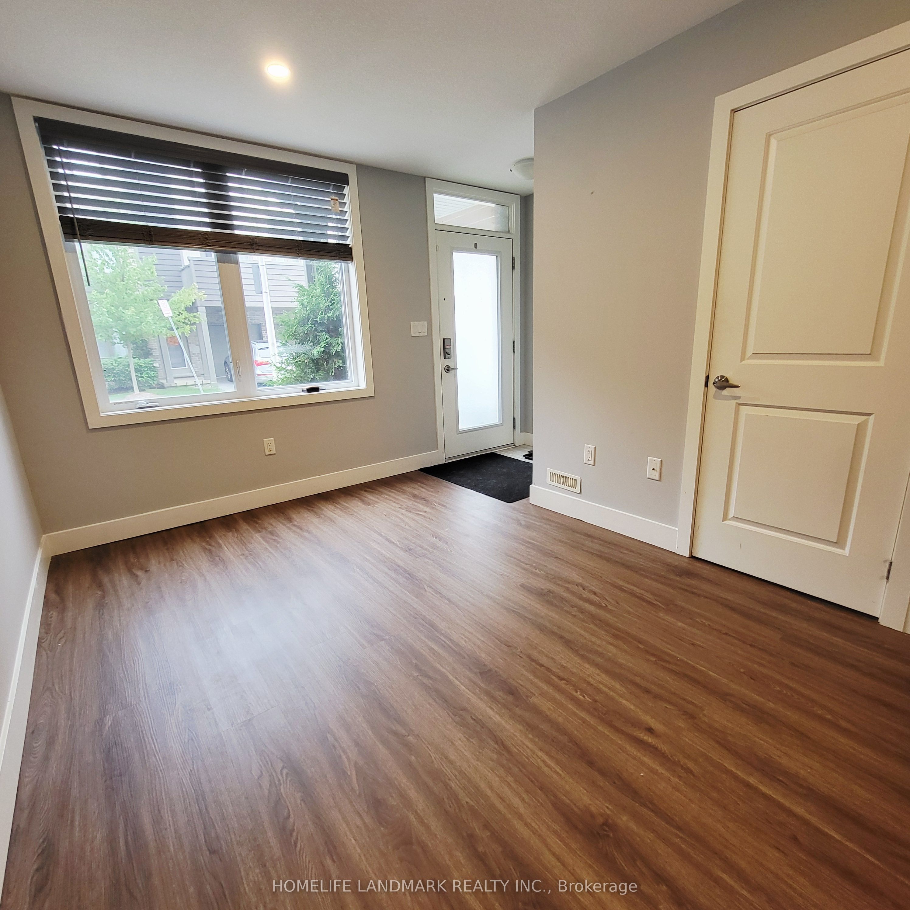 Unit 60 - 1960 Dalmagarry Road, London 3
