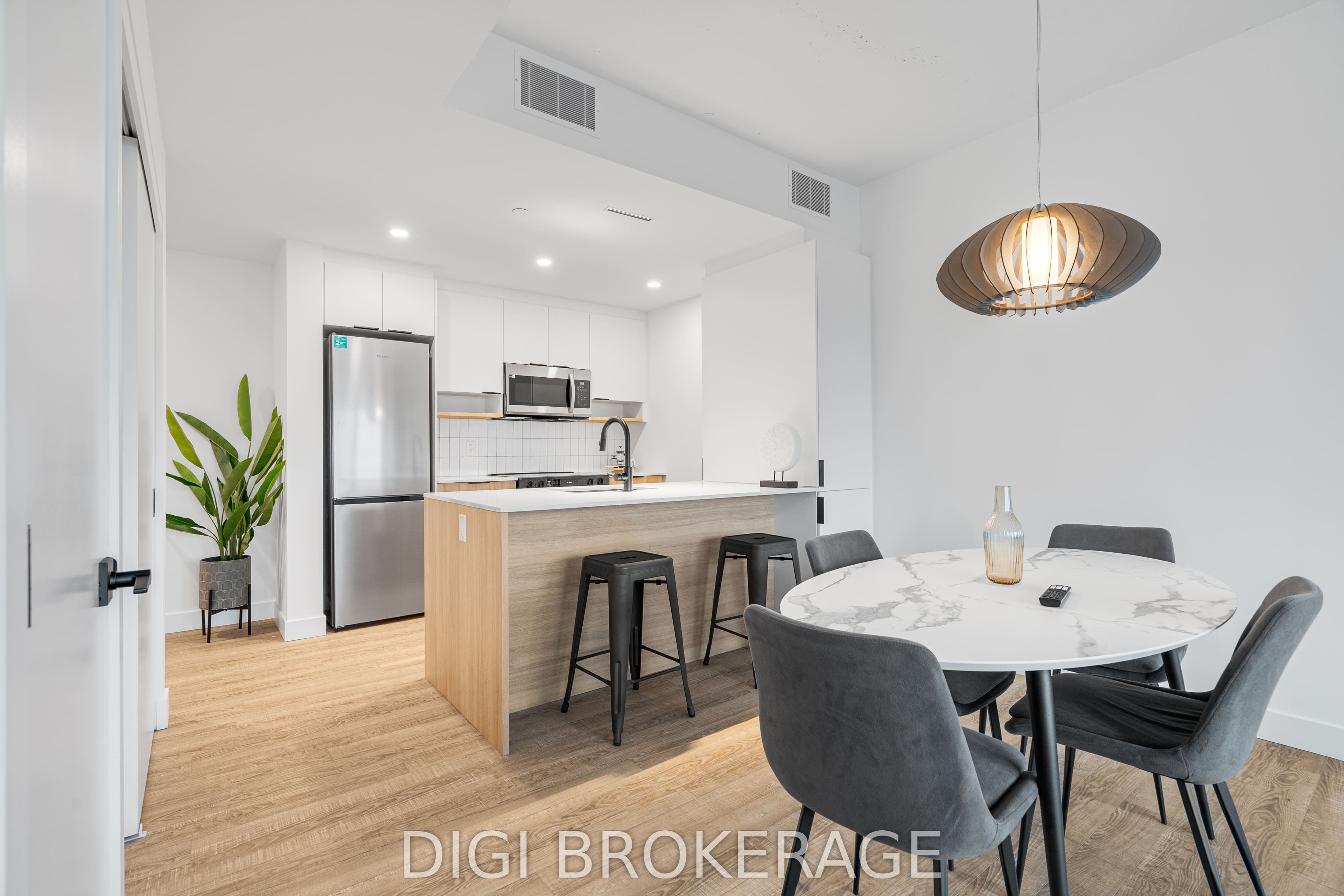Unit 1701 - 1240 Cummings Avenue, Orleans-Gloucester 2