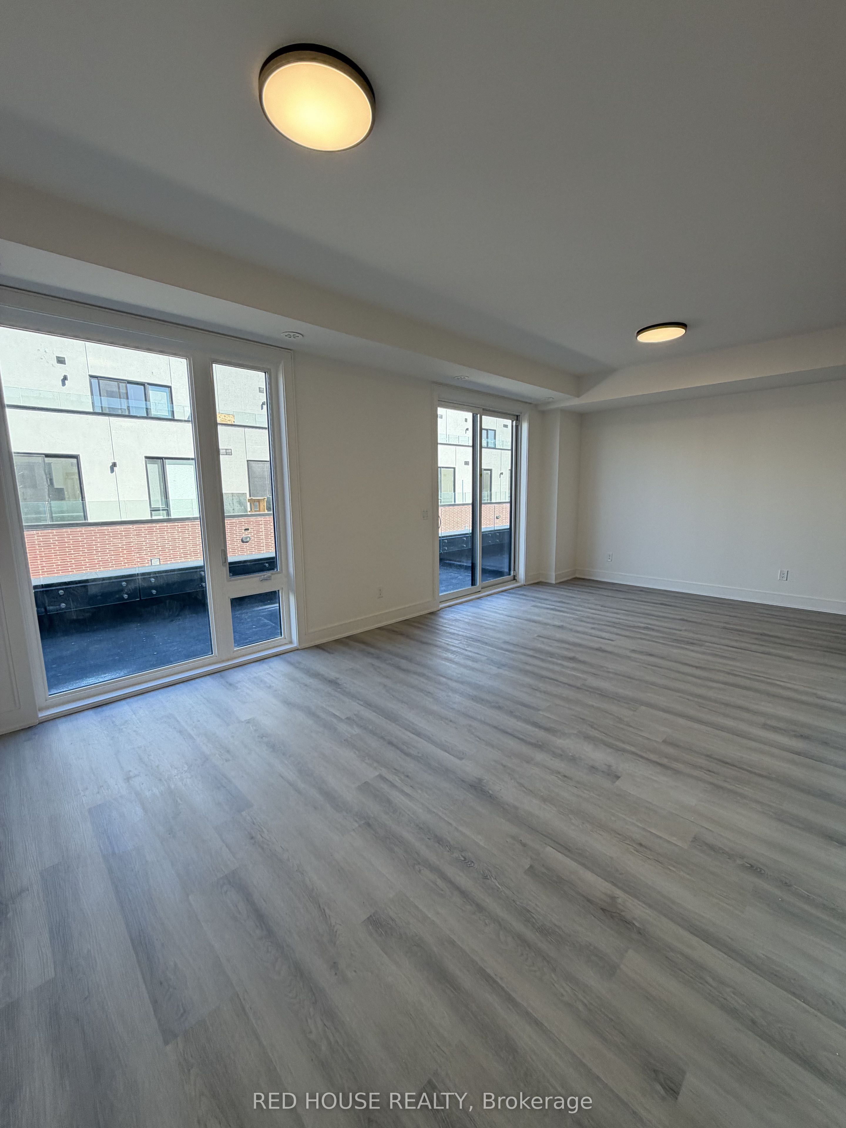240 Ellis Avenue, St. Catharines 5