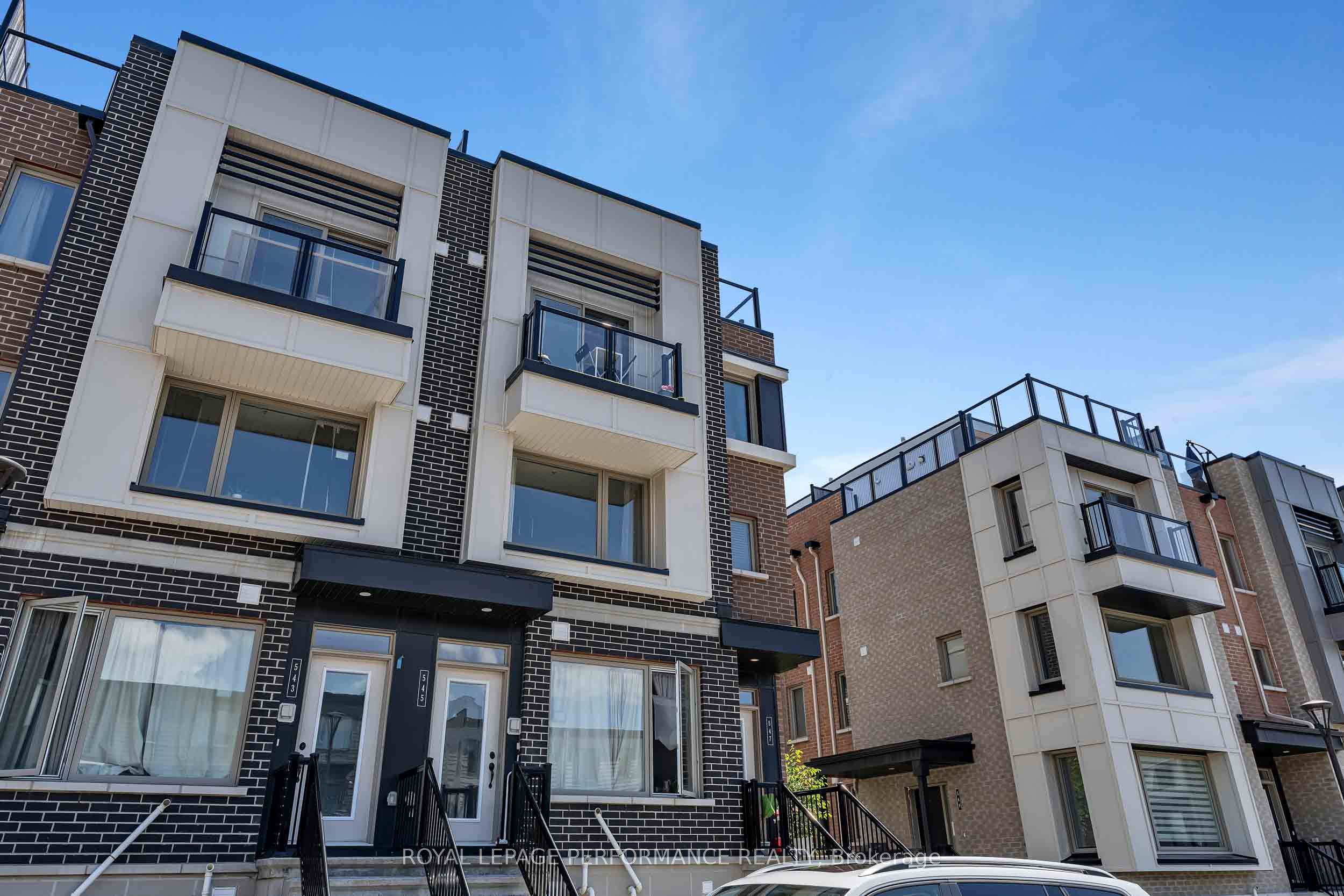 547 Ozawa Private, Ottawa 2