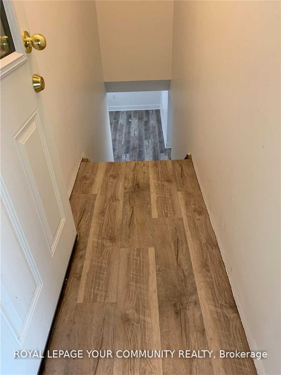 Unit Lower - 16 Belvedere Boulevard, Brantford 2