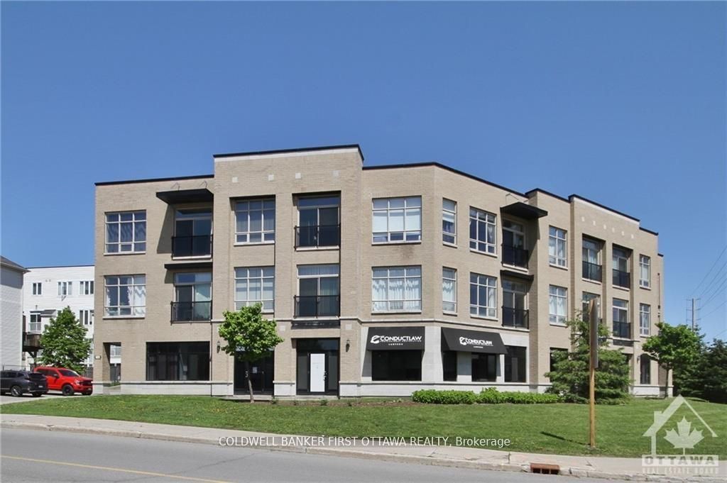 Unit 205 - 500 CLARIDGE Drive, Nepean 2