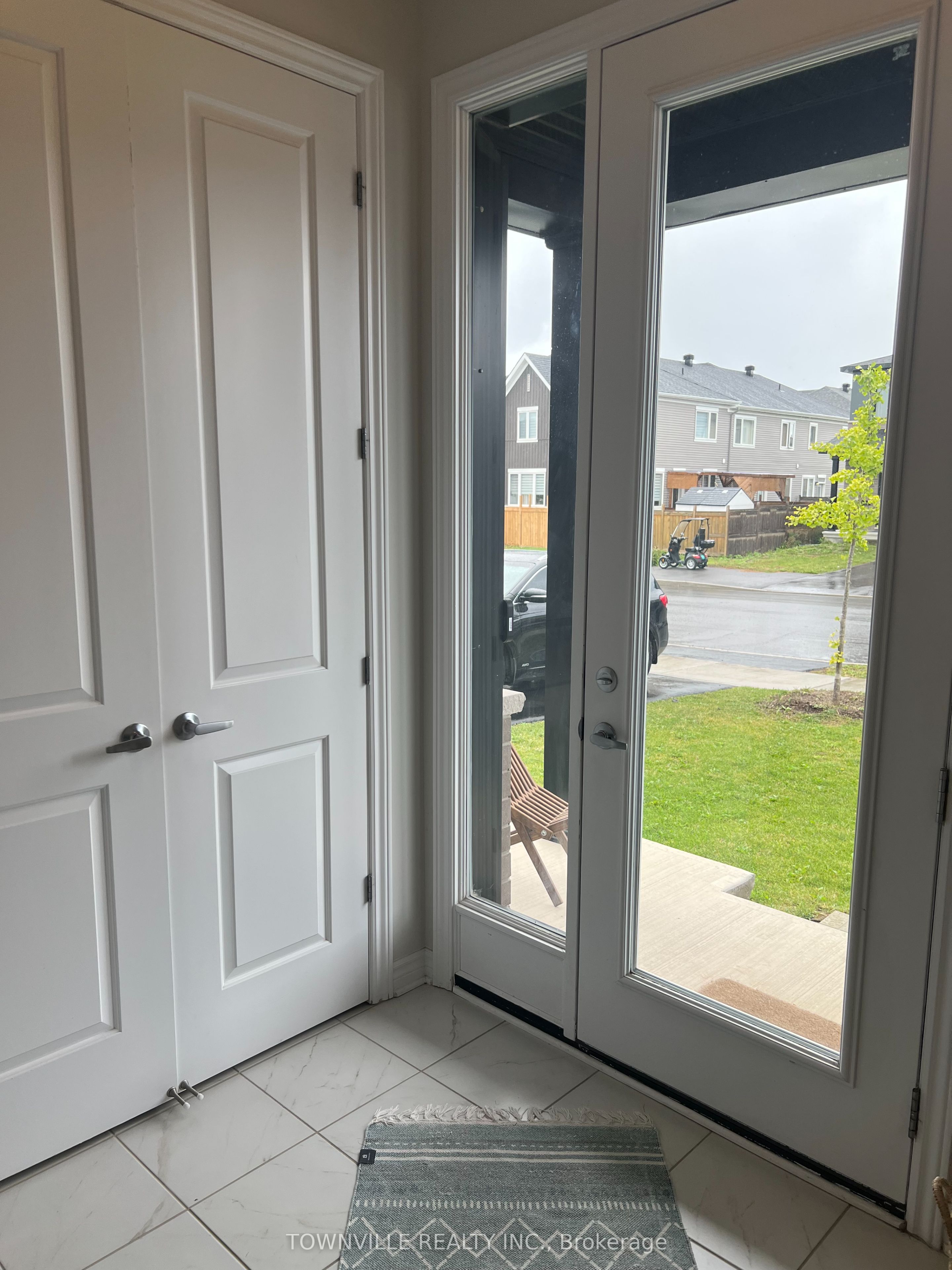26 Chemin De Jargeau Road, Orleans-Gloucester 2