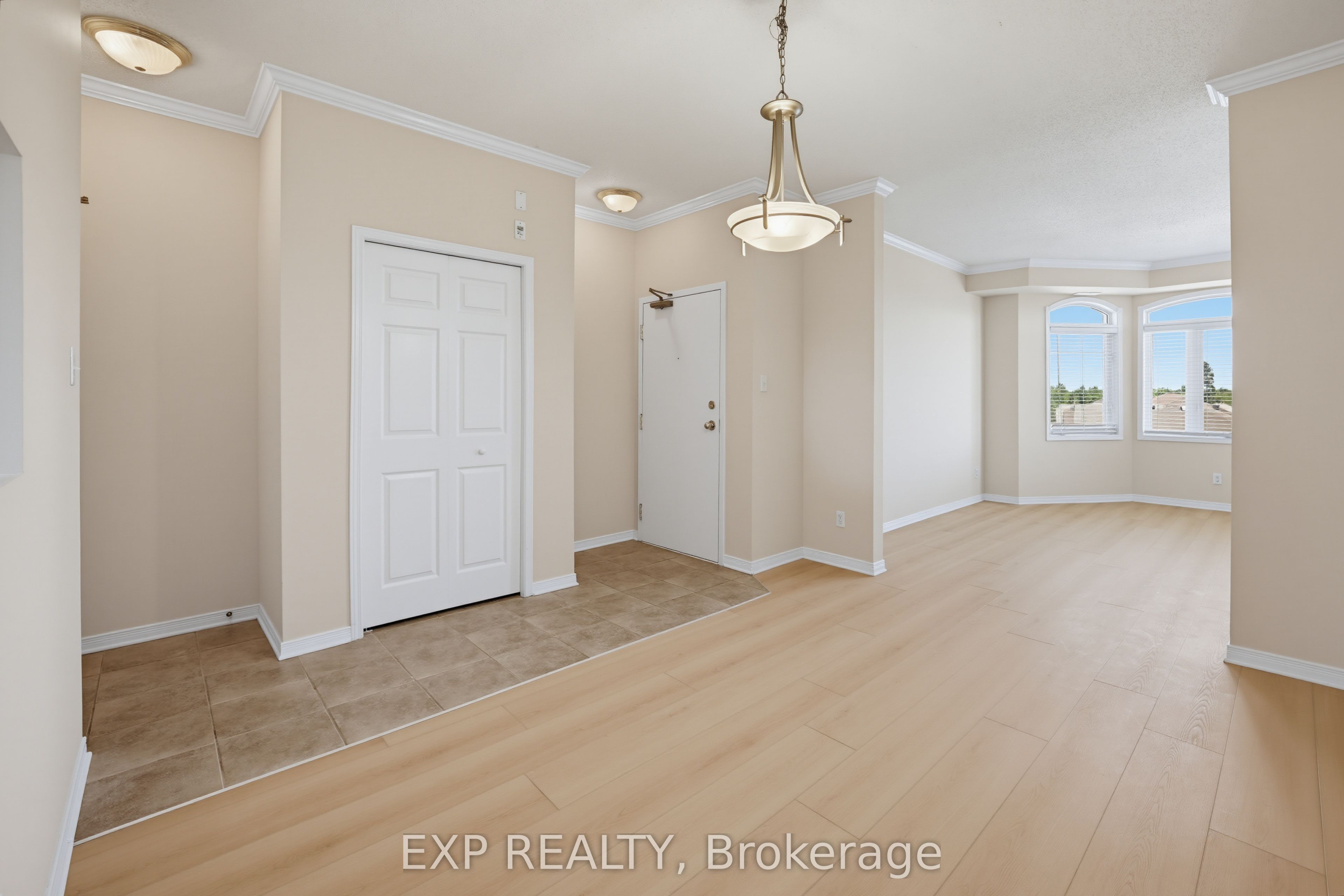 Unit 7 - 190 Rustic Hills Crescent, Cumberland 5
