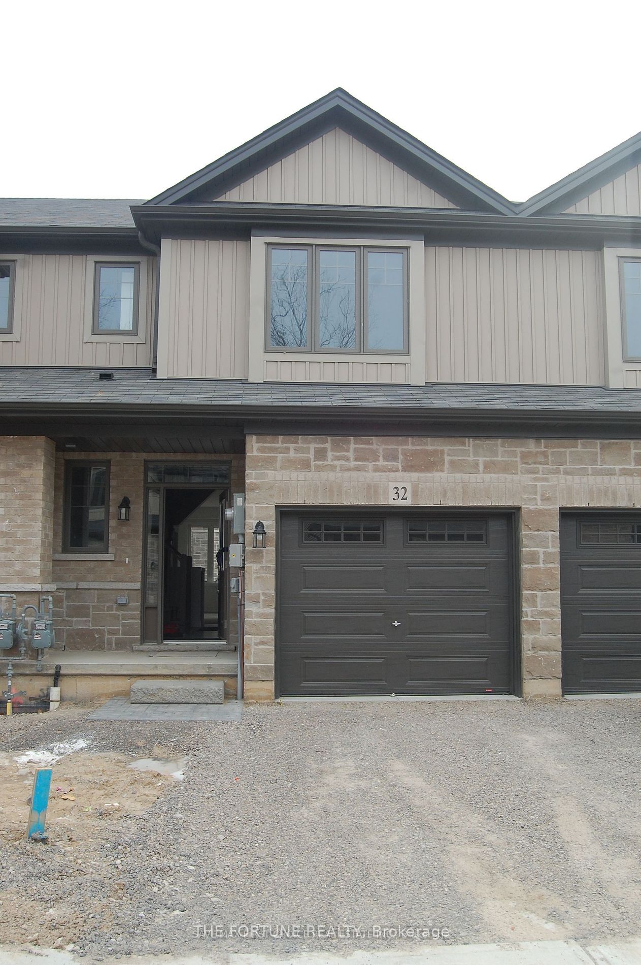 Unit 32 - 1 Tom Brown Drive, Brant 4