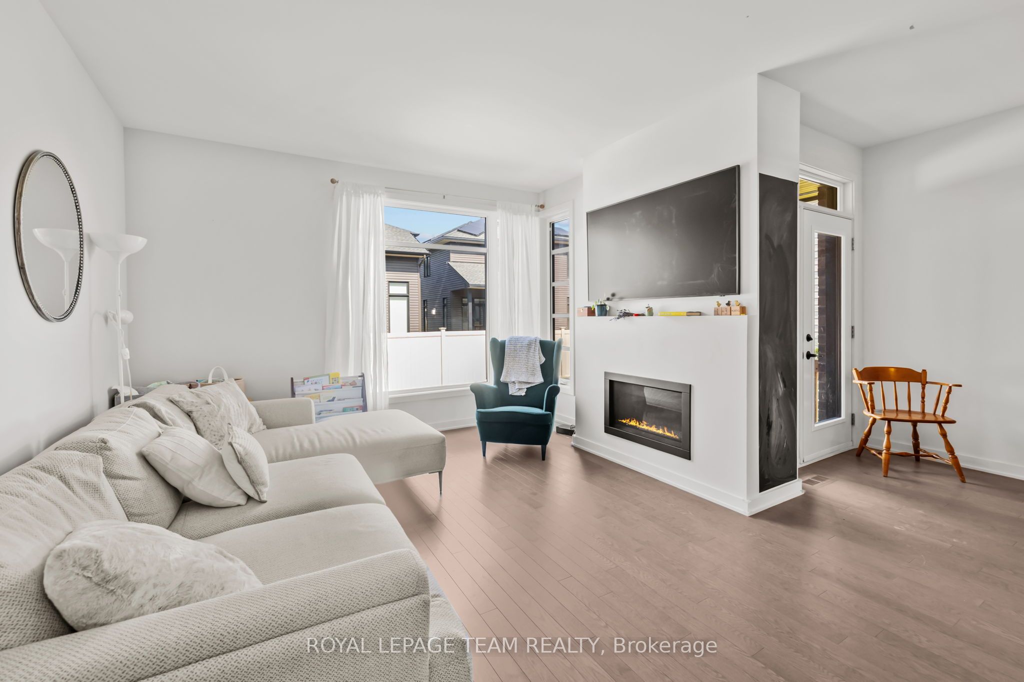 978 Acoustic Way, Orleans-Gloucester 4