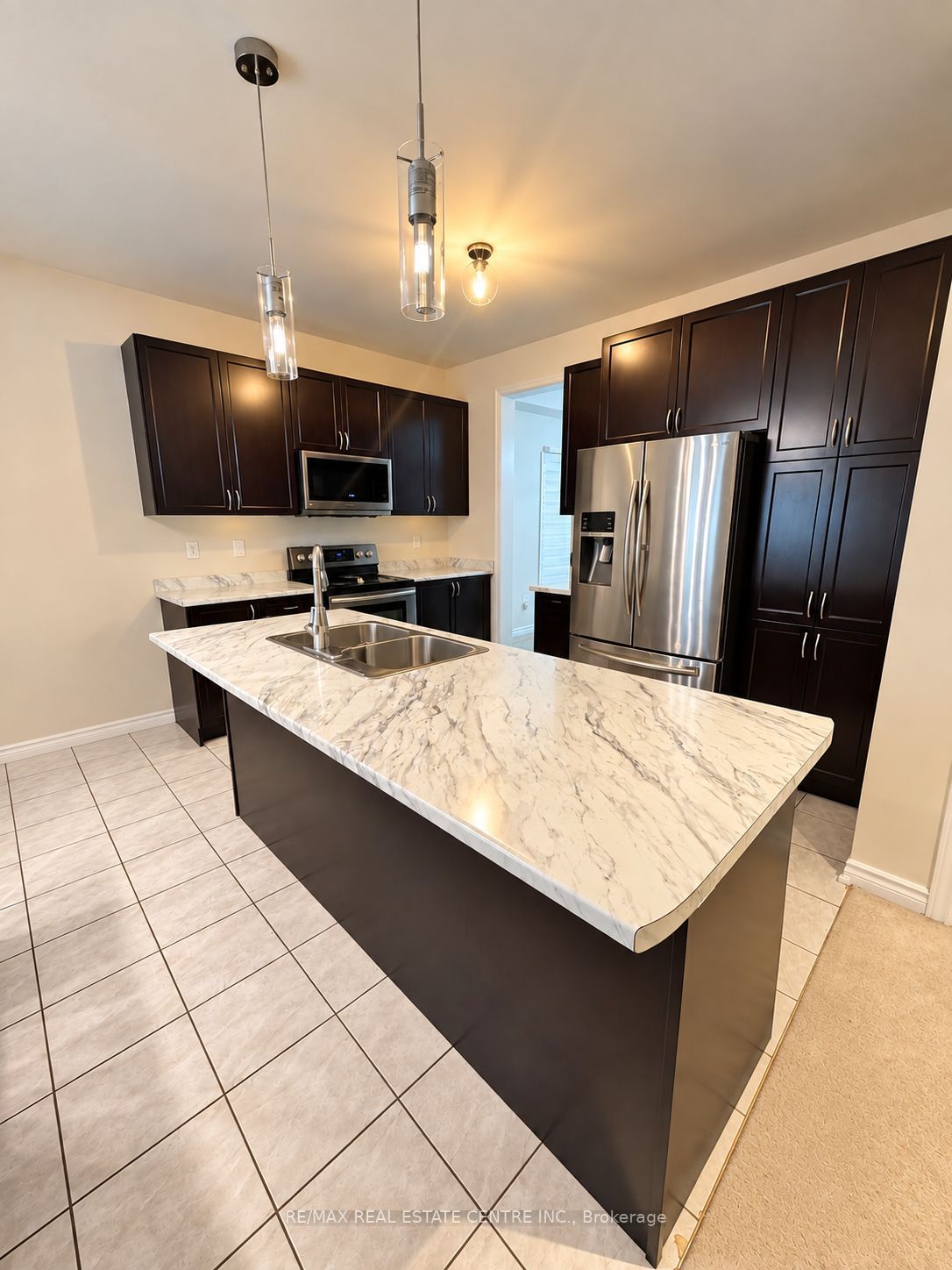 639 Hammond Street W, Shelburne 4