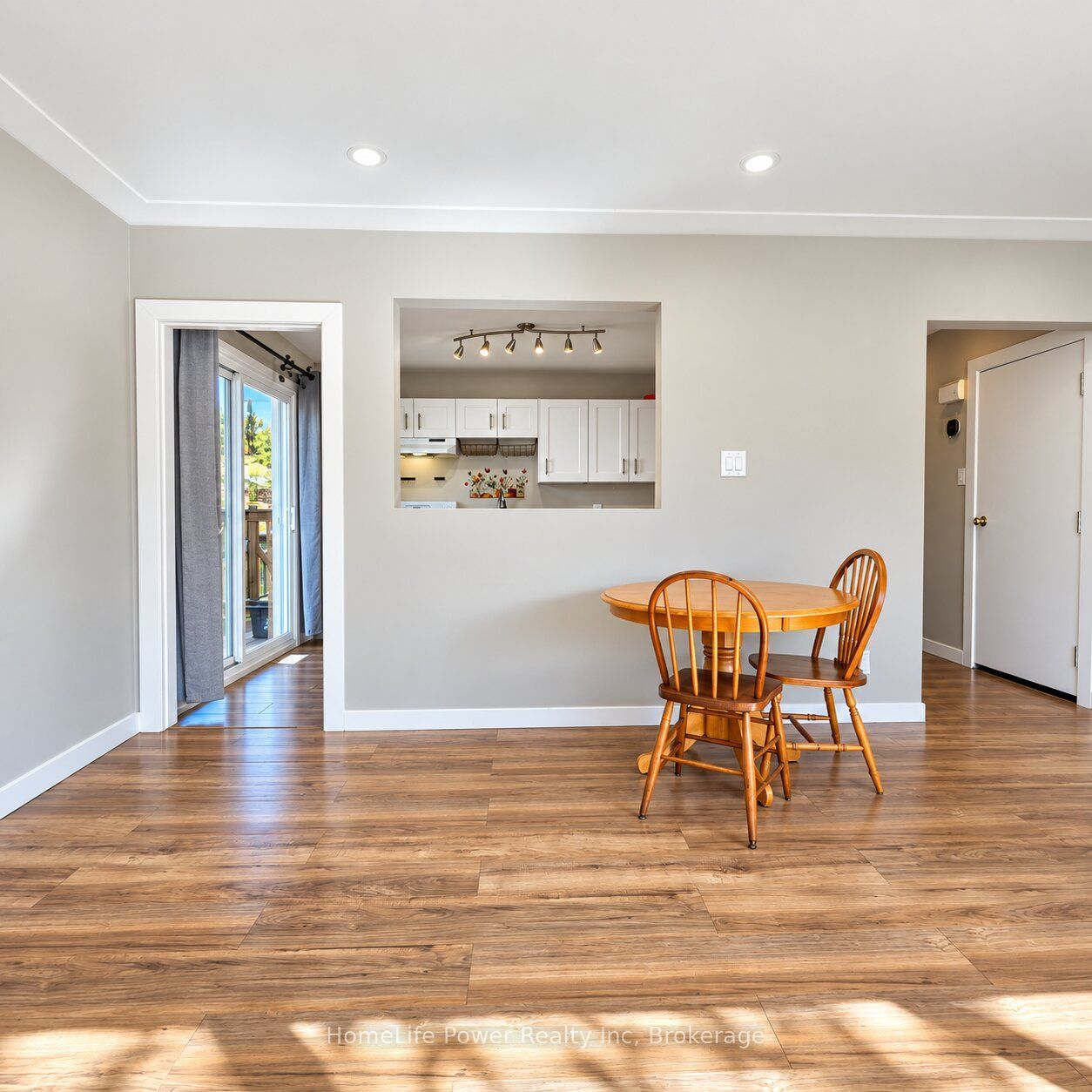 Unit 2 - 112 Heiman Street, Kitchener 5