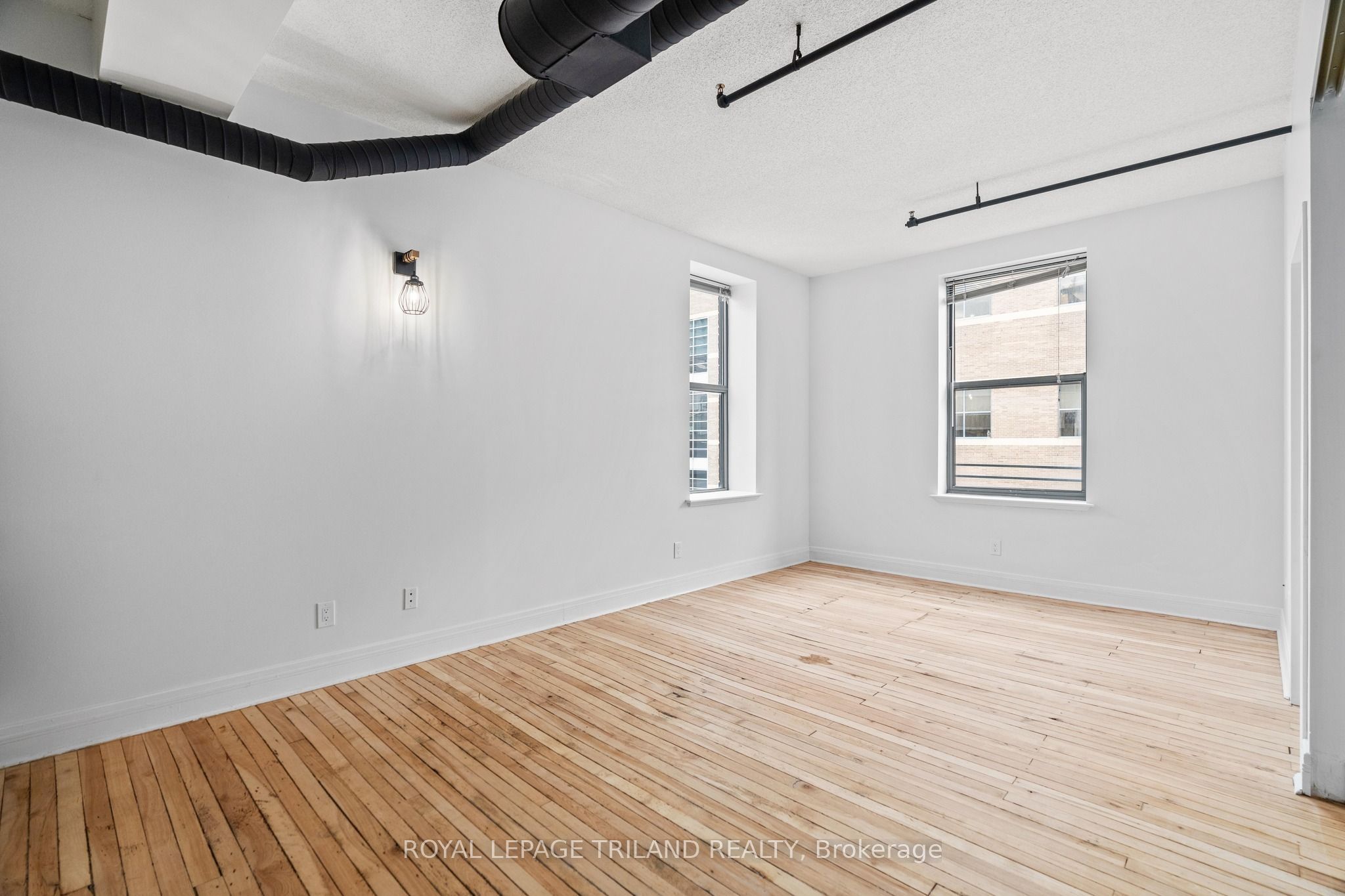 Unit 506 - 330 Clarence Street, London 2