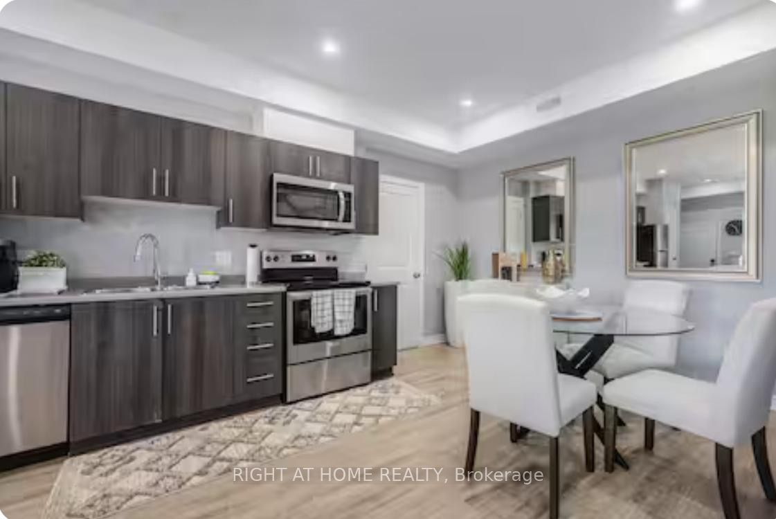 Unit K - 30 Jaguar Private, Stittsville-Goulbourn 3