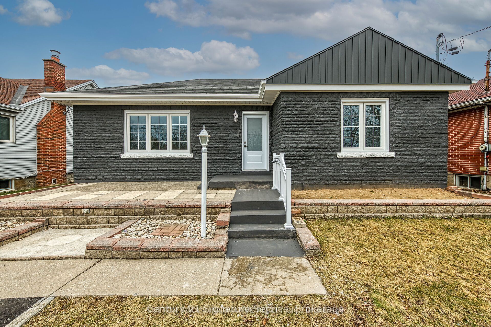 Unit Lower - 346 Pottruff Road N, Hamilton 2