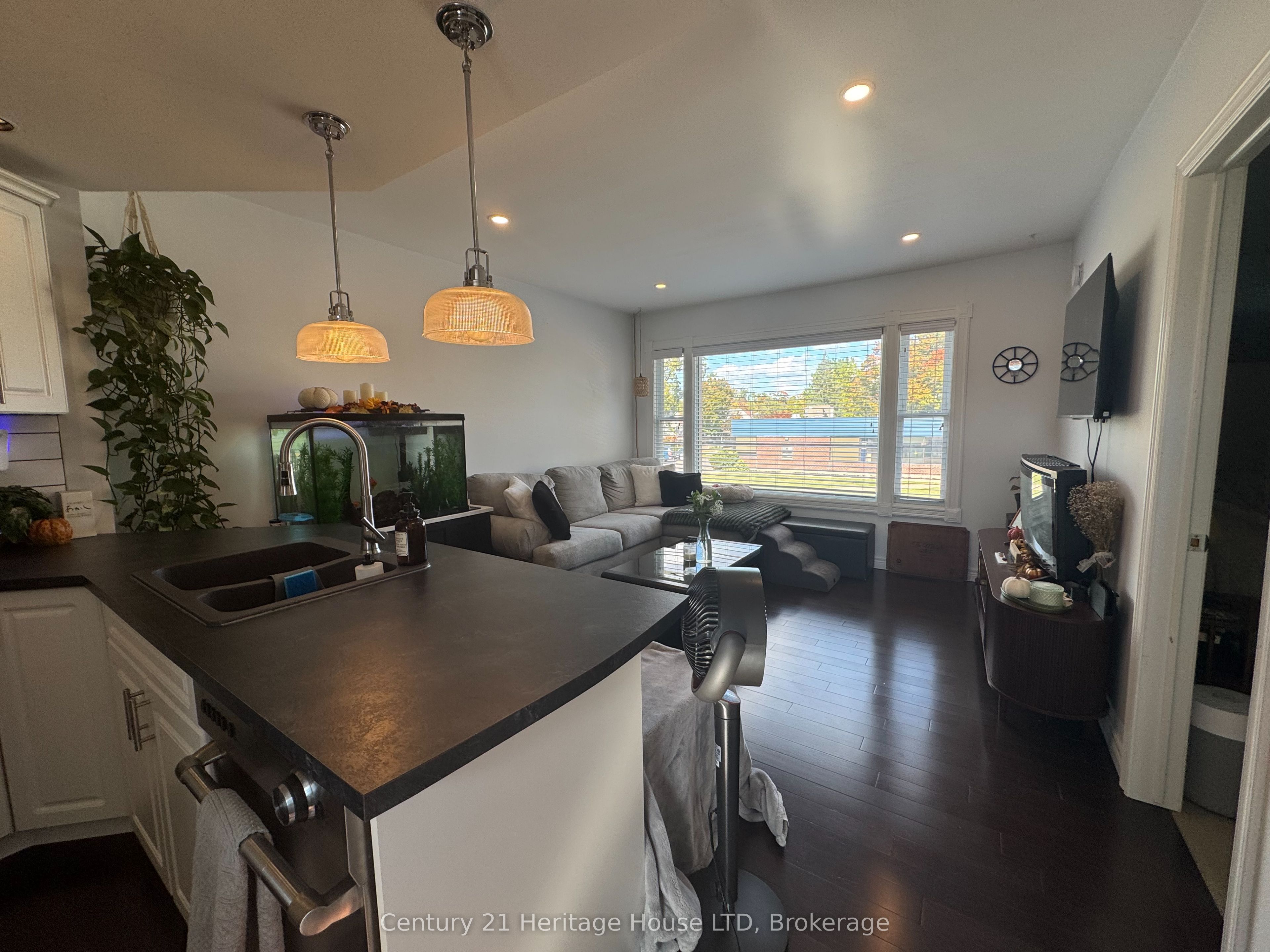 Unit Upper - 371 Ridge Road N, Fort Erie 5