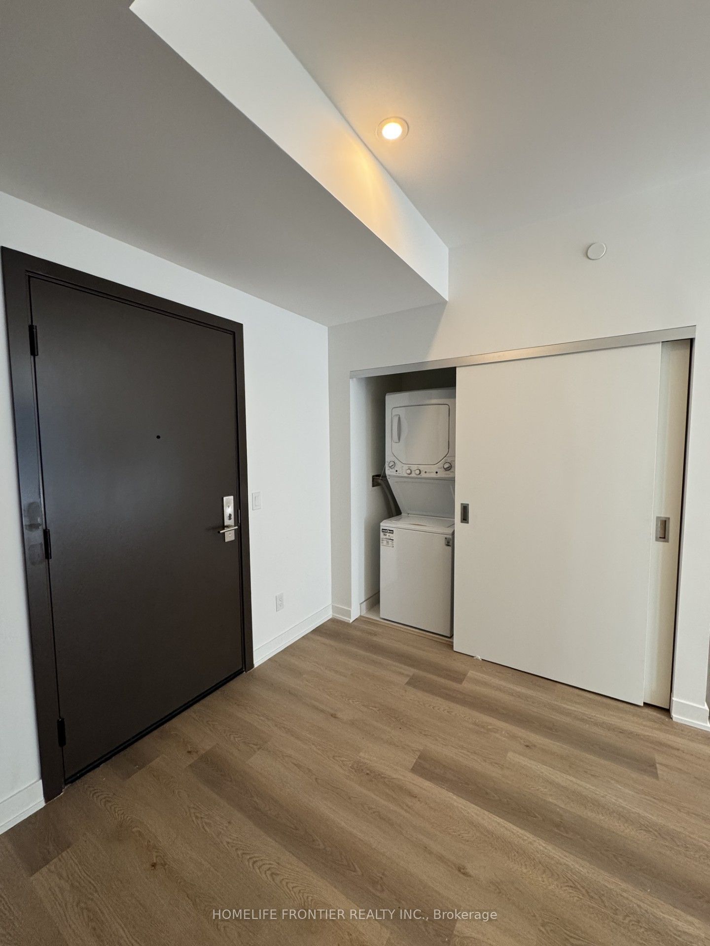 Unit 1615 - 101 John Street, Hamilton 3