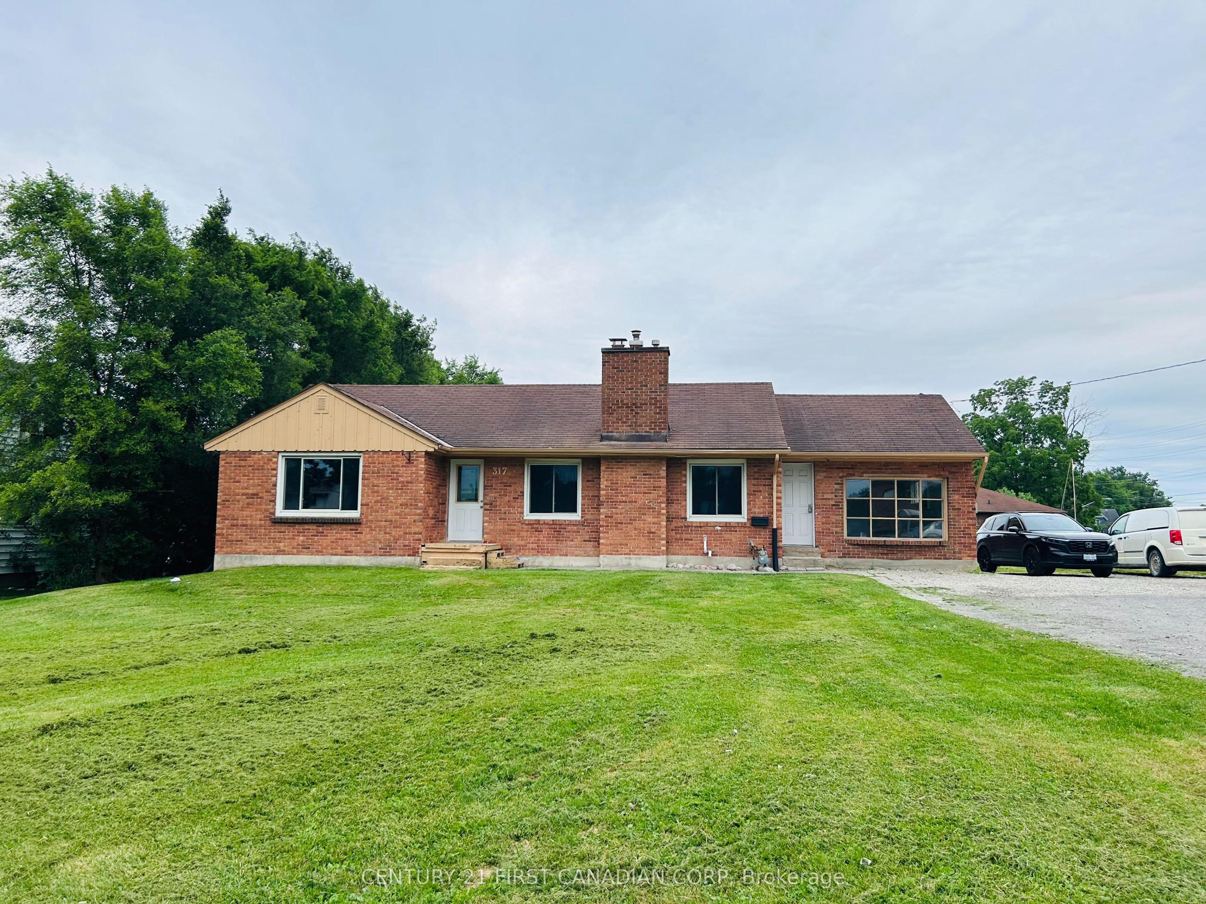 317 Southdale Rd E, London, Ontario N6E1A2 Listing History HouseSigma